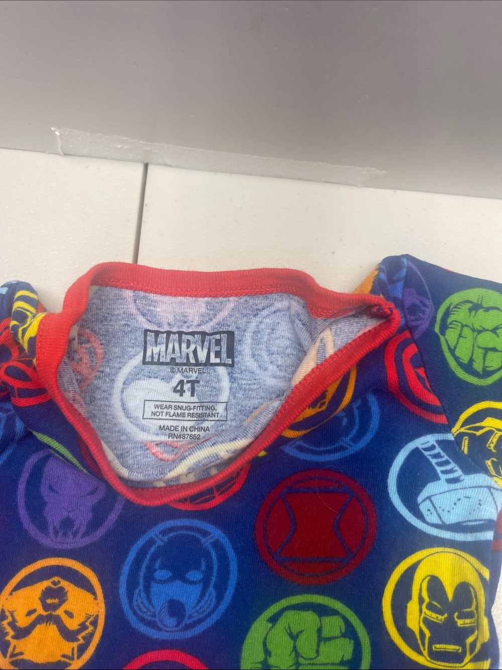 Bundle of 3 pajamas. Size 4T - Picture 3 of 7